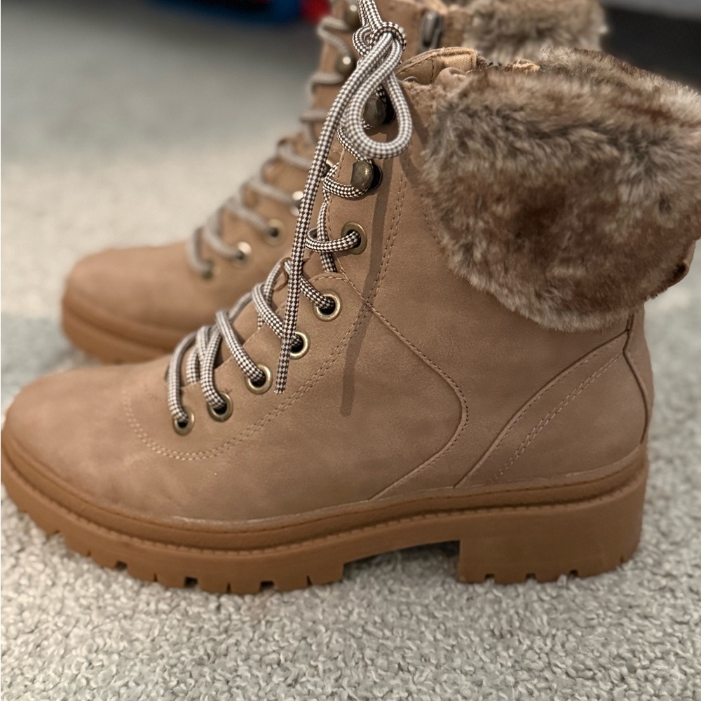 Universal Thread Brown Fur-Lined Ankle Boots - image 2